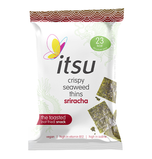 itsu crispy seaweed thins sriracha flavor in a white pouch with a butterfly logo.