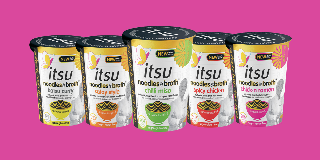 Five "itsu noodles + broth" instant cups, displaying Katsu Curry, Spicy, Chilli Miso, Chick'n flavors.