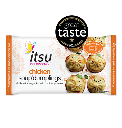 Itsu Chicken Soup Dumplings package with cooked dumplings and a "great taste 2023" award sticker.