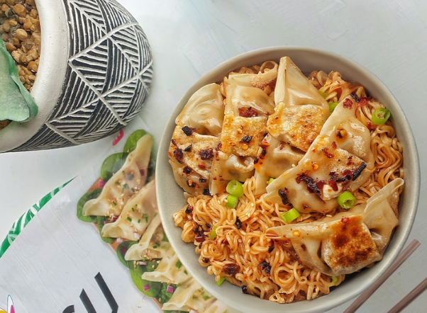 chilli gyoza noodle soup