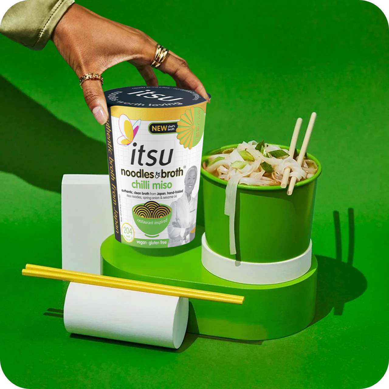 chilli miso noodles & broth pot (1).png
