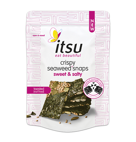 Itsu crispy seaweed snaps sweet & salty snack pouch with visible seaweed pieces.